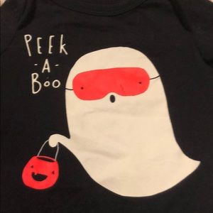 Long sleeve baby gap t-shirt..snap at bottom GUC